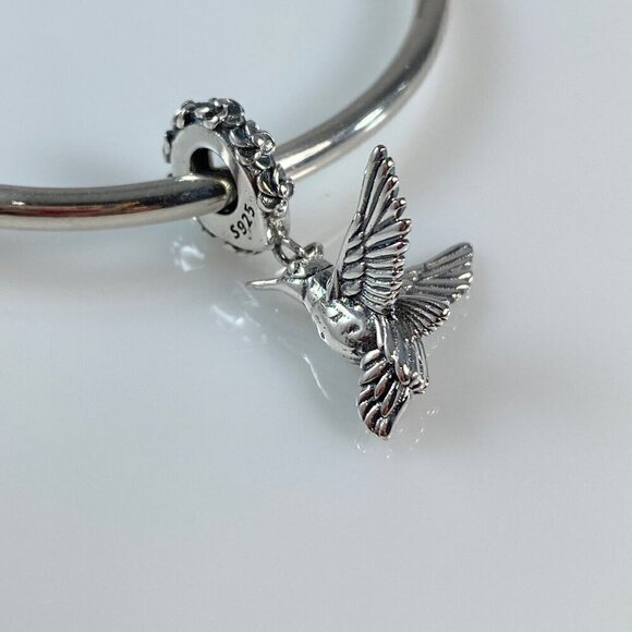 Hummingbird Dangle Charm - Picture 5 of 8